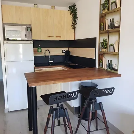La Galiote, T2 Vue Port, Terrasse Et Parking Apartmán *